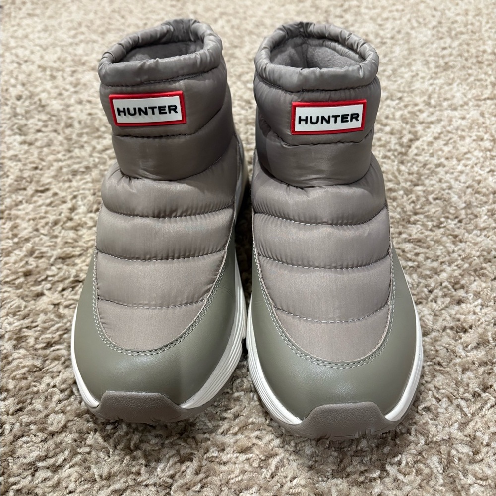 Hunter Gray Quilted Boots